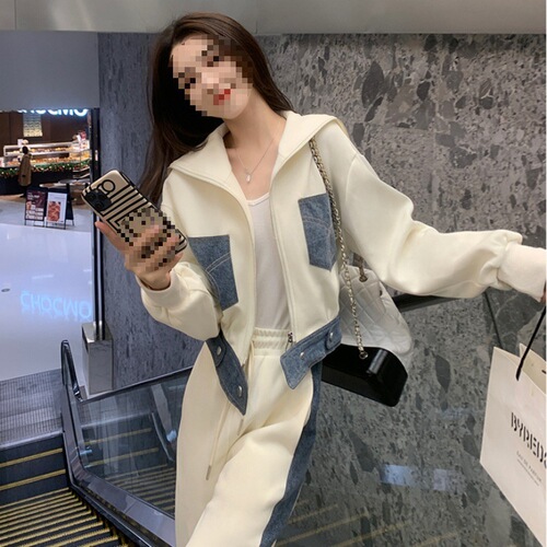 Beige white denim splicing casual sports suit for women's spring and autumn new two-piece set popular age-reducing preppy style