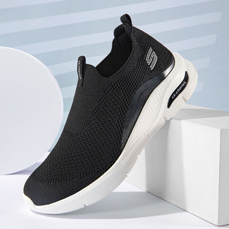 Gran tamaño transfronterizo nuevo estilo venta caliente de cuatro estaciones zapatos para caminar zapatos para ancianos zapatos de hombre casuales transpirables tejidos voladores de un pie comercio exterior