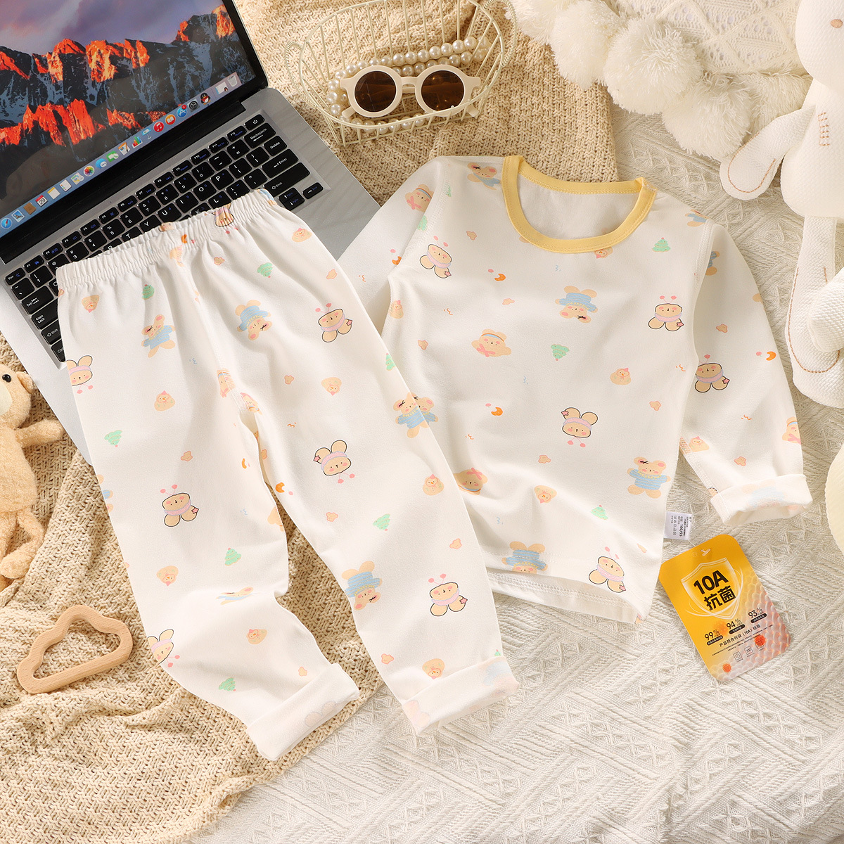 Lycra boneless suit bear rabbit head