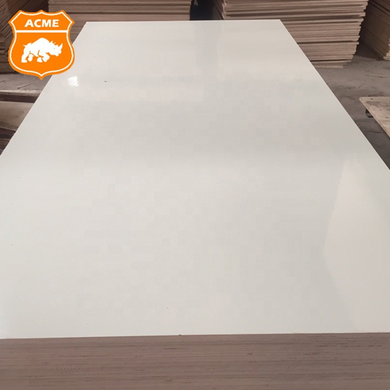Chapa multi-color E0 tamaños múltiples melamina núcleo entero anti-rasguño durable todo el núcleo entero tablero madera contrachapada de pino