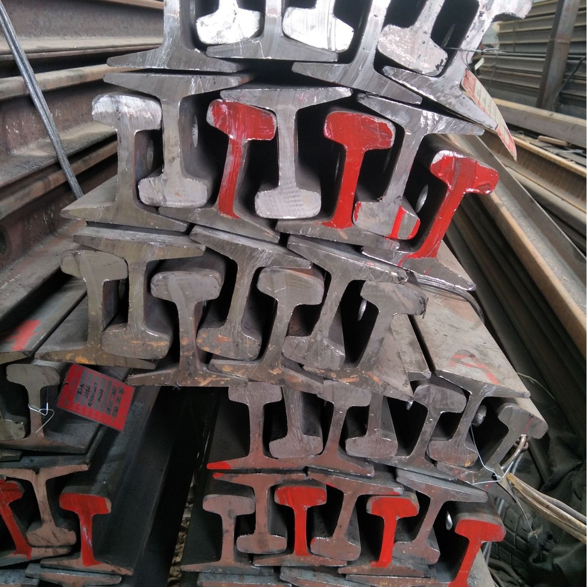 泓洛供应24kg/m轻轨 55Q 值得信赖 实力大厂 现货供应