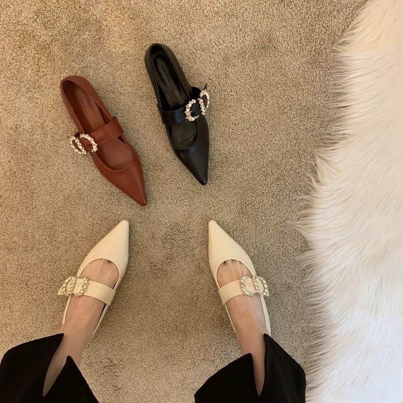 Новые туфли с острым носком, женская обувь Four Seasons, модная повседневная кожаная обувь в Корейском стиле для студентов, женские универсальные анти-французские туфли на высоком каблуке