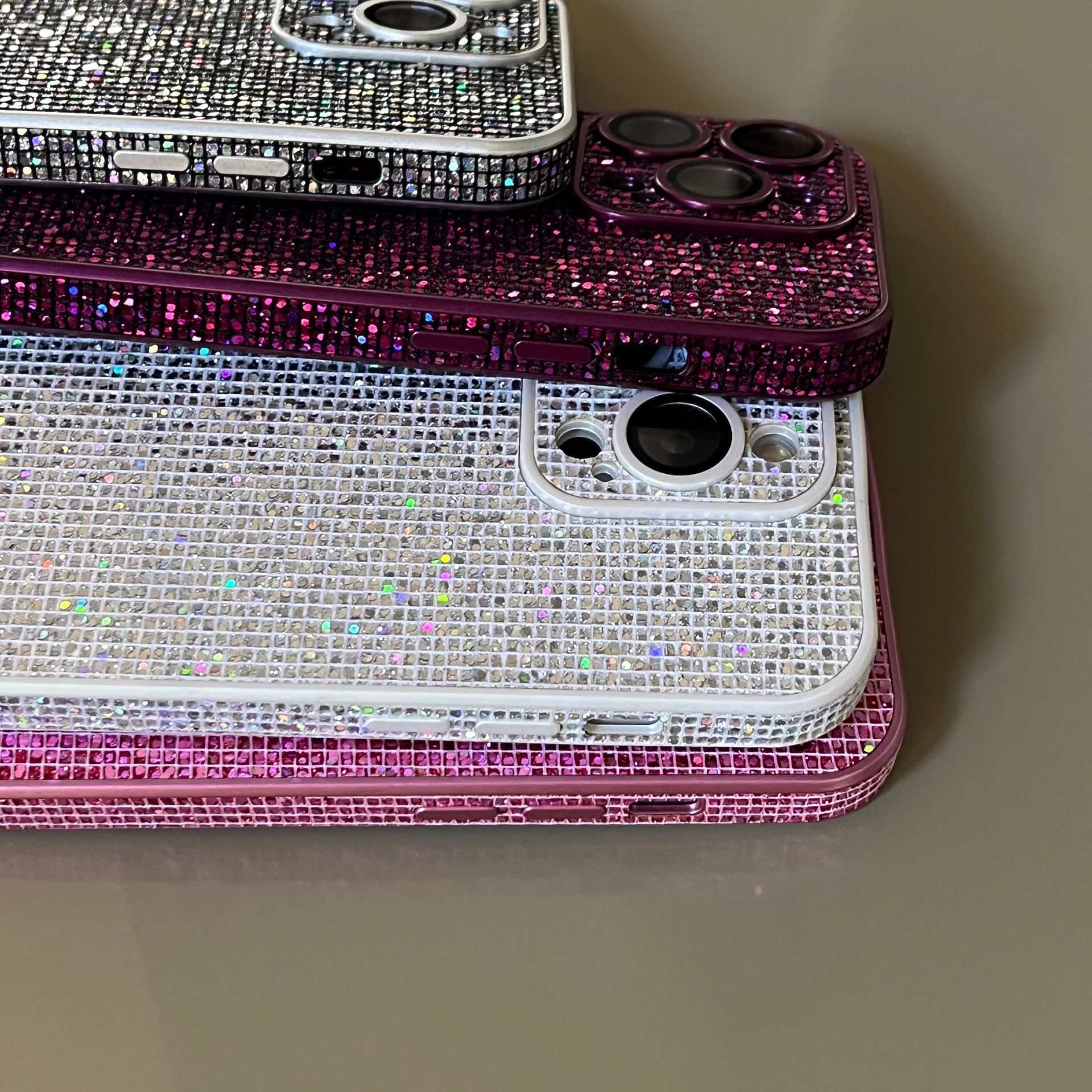 Plastic Solid Color Luxurious Simple Style Phone Cases Phone Accessories display picture 3