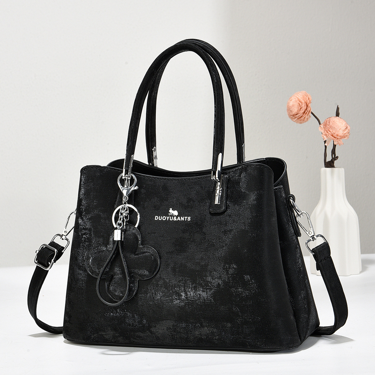 Bolso femenino transfronterizo 2025 nuevo estilo de moda europea y americana retro bolso de mensajero de hombro al por mayor