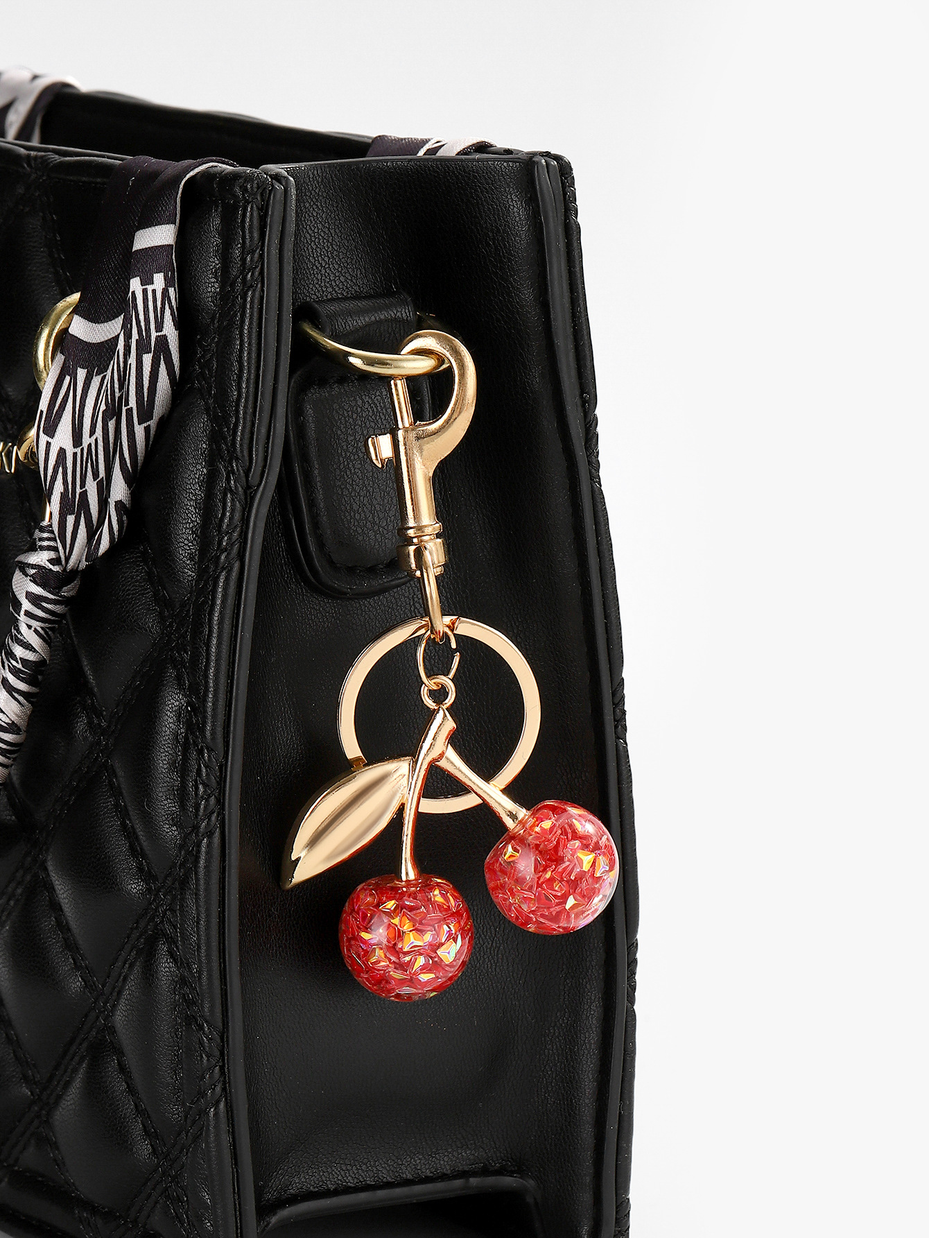 30g Weight Keychain Classification 1 Piece Quantity Casual, Daily Occasion Alloy, Resin Material Cherry Pattern Unisex Gender Sweet Style Sweet Cherry Alloy Resin Unisex Keychain 10