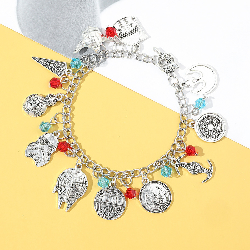 Star Wars Bracelet Millennium Falcon Death Star Alloy Electroplated Pendant European and American Science Fiction Movie Merchandise Wholesale Star Wars Bracelet Millennium Falcon Death Star Alloy Electroplated Pendant European and American Science Fiction Movie Merchandise Wholesale