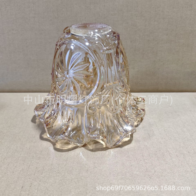 E27 vintage living room glass chandelier shade, dining room and living room chandelier skirt, patterned glass lampshade E27 vintage living room glass chandelier shade, dining room and living room chandelier skirt, patterned glass lampshade