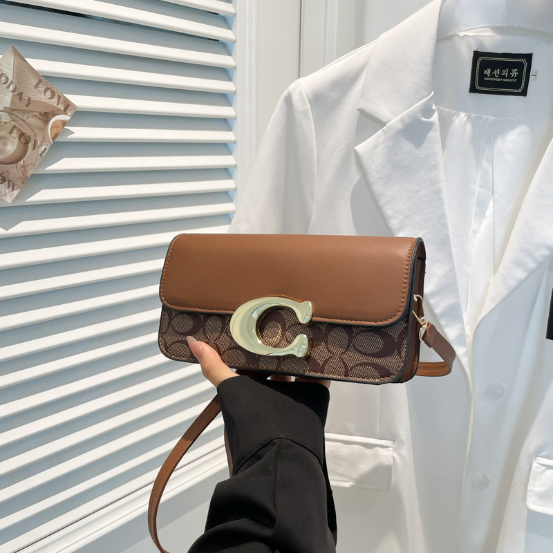 貿易 2025 夏の新作バッグ女性の小さな正方形バッグファッショナブルで多用途なトレンディな質感のシングルショルダークロスボディバッグ|undefined