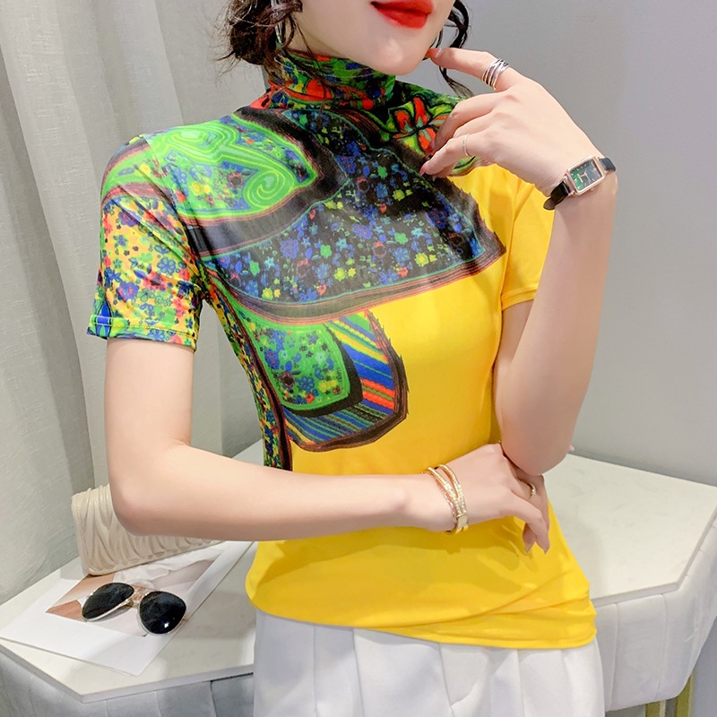 노란색