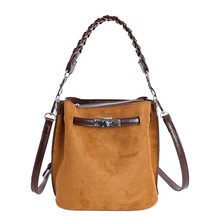 ���e�͹ŕr�г�ˮͰ���i���p��С���OӋ������ٴ�sͨ��б���