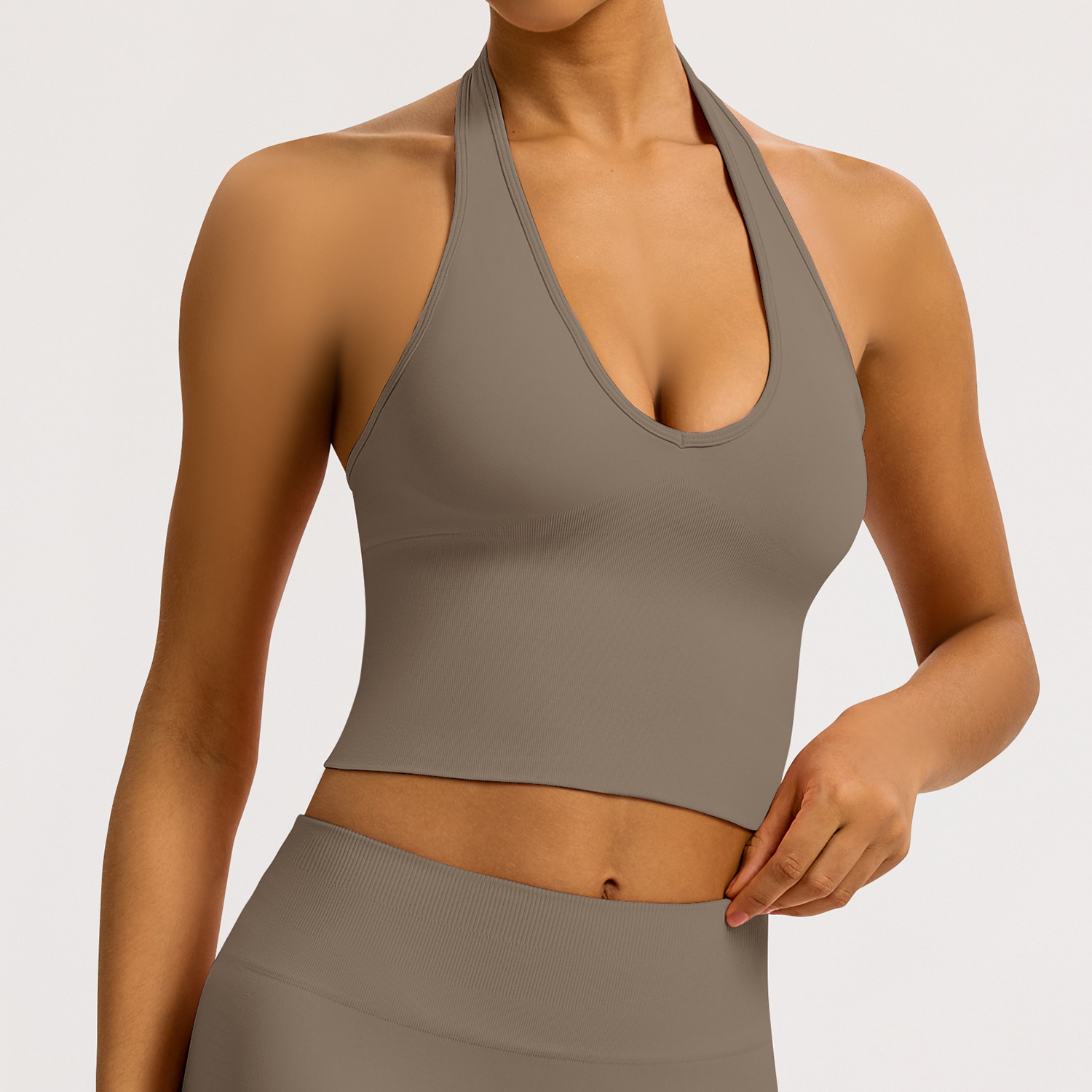 Sujetador colgante de cuello caqui