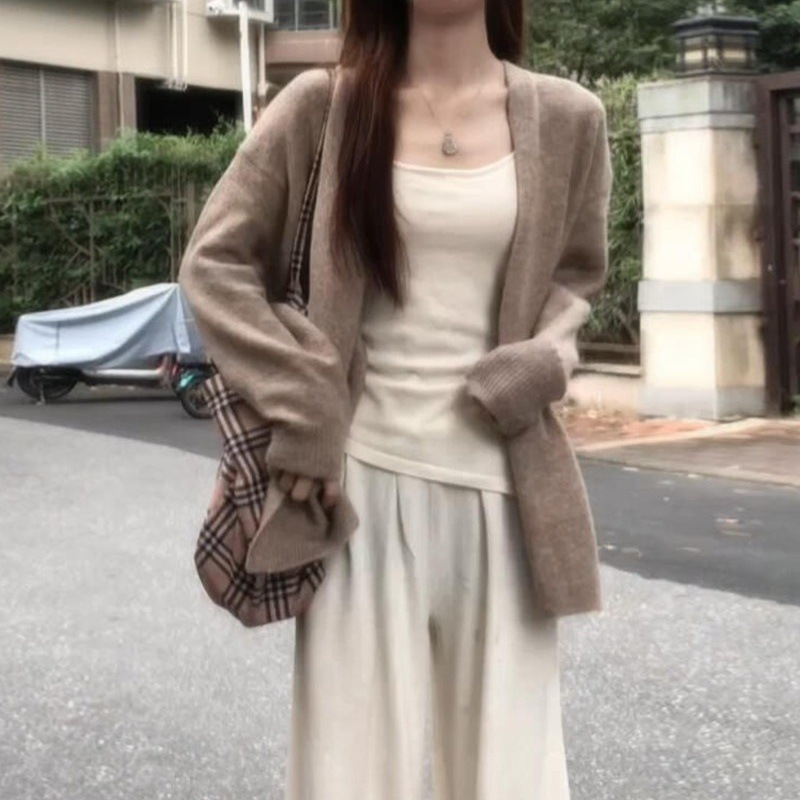 2026 Korean Chic Lazy Style Sweater for Women, Early Spring, Autumn, and Winter, Loose Fit, New Thin Knit Cardigan Jacket for Petite Women