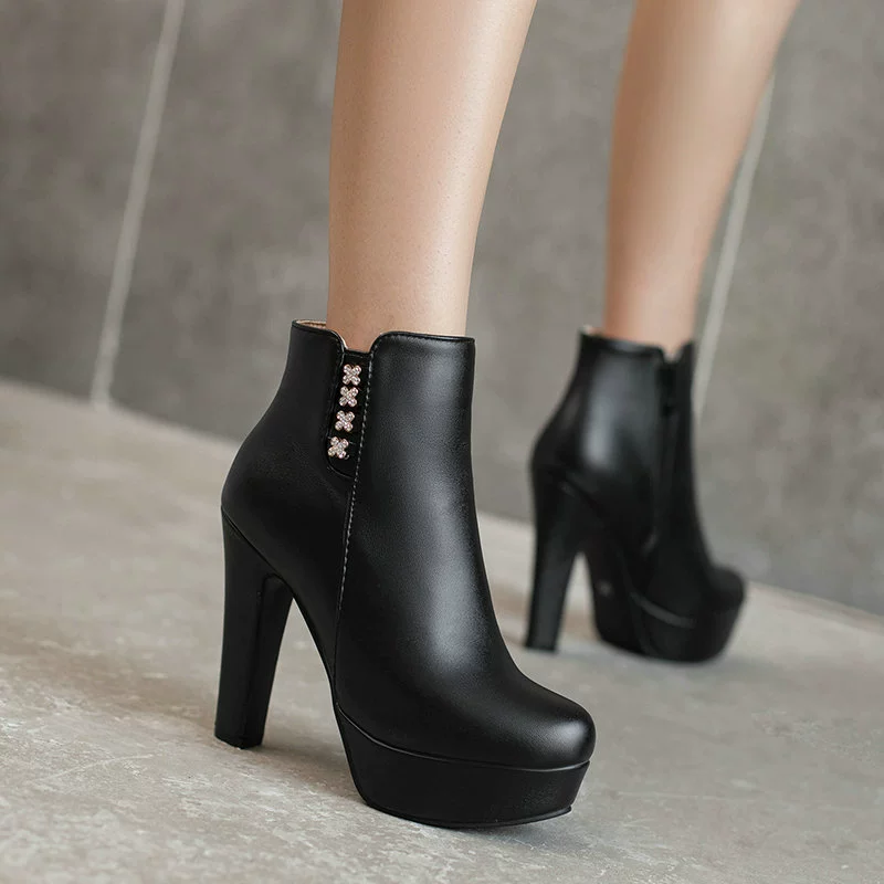 Martens, demi-season low boots