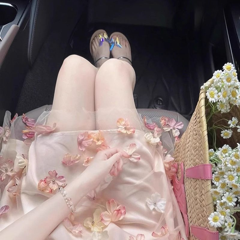 法式立体花朵连衣裙绝美2025气质新款夏季小个子度假公主裙子|undefined