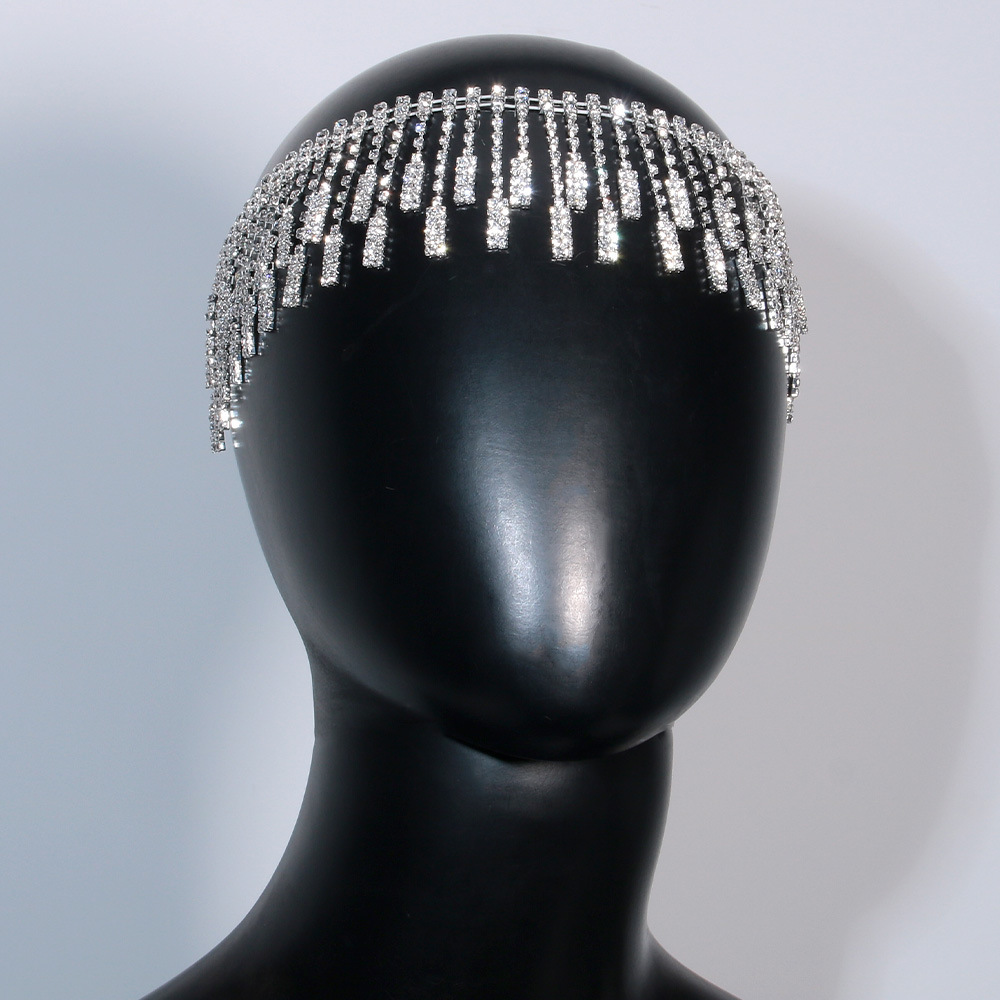 Gioiello da testa con nappe e strass stile etnico per donna_voghion.com