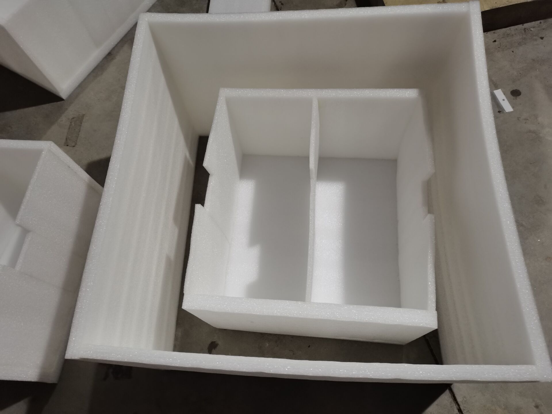 厂家供应白色珍珠棉缓冲包装快递缓冲包装/酒瓶快递缓冲包装