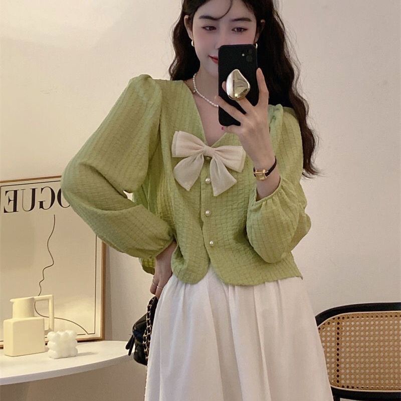 Pink V-Neck Bow Puff Sleeve Shirt Women's Design Niche Spring French Sweet and Chic Short Top Pink V-Neck Bow Puff Sleeve Shirt Women's Design Niche Spring French Sweet and Chic Short Top