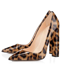 女士大码经典款尖头粗高跟单鞋性感豹纹漆皮宴会鞋跨境亚马逊