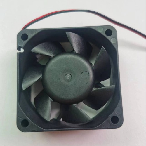 Factory-direct high-quality and low-price 6025 DC 24V fan with lockout and reverse polarity protection, DC brushless, heat dissipation.