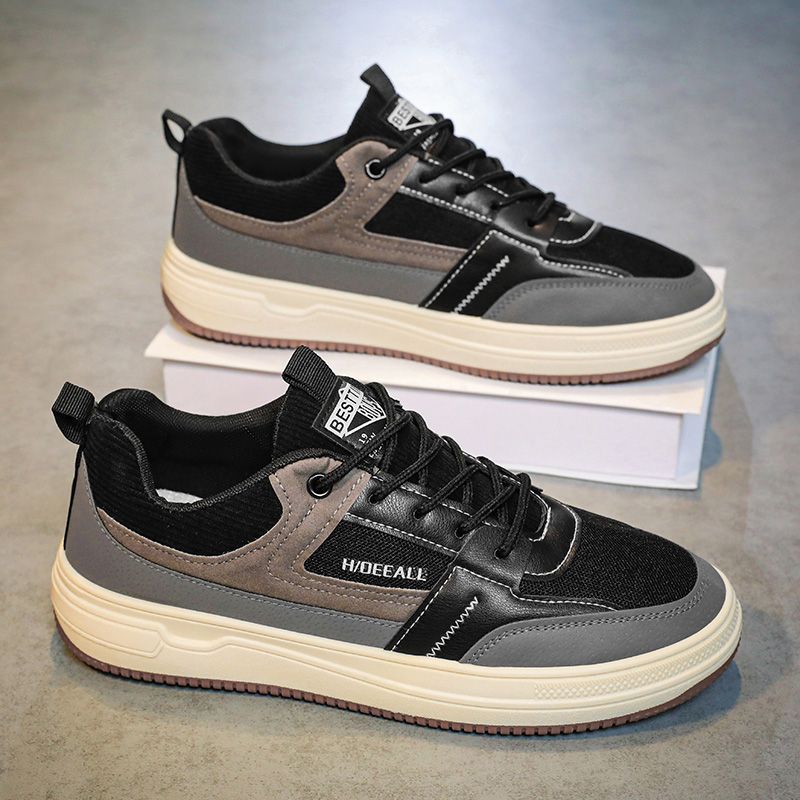 Zapatos de hombre primavera 2026 nuevo estilo ventilado puerto viento versátil resistente a la suciedad zapatos de malla de moda ligero con suela suave zapatos deportivos casuales