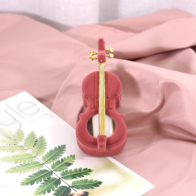 56g Weight Simple Style Violin Flannel Jewelry Boxes
