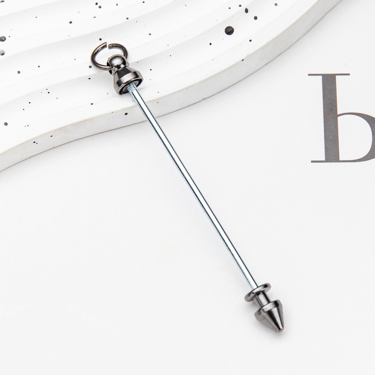 Inventario al por mayor bala de metal clavado tornillo de doble cabeza DIY accesorios llavero colgante clavado metal clavado