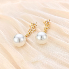 0056卡16mm白色正圆百搭强光气质优雅耳环长钻镶钻流苏2025新款