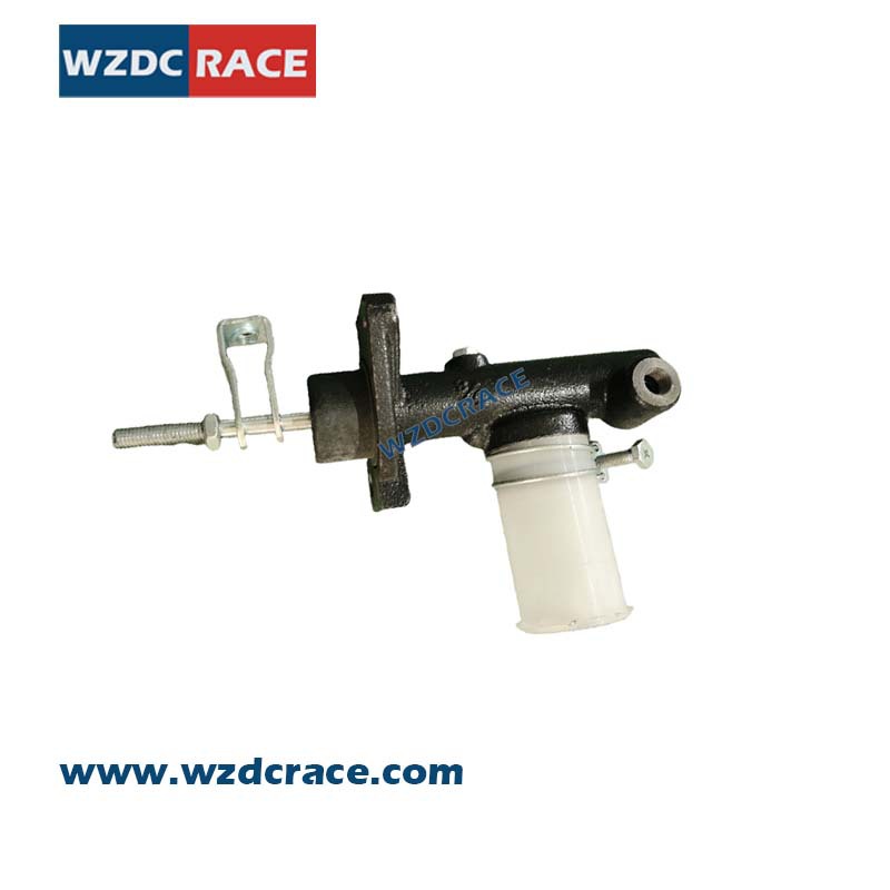 30610 - H8800 30610 - 40F50 30610 - W1611 para Nissan Blue Bird embrague bomba principal