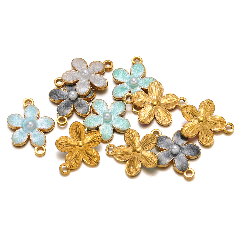 Diameter 7 mm Jewelry Making Size DIY Jewelry Accessories Classification 5 PCS/Package Quantity 304 Stainless Steel Material Flower Pattern 5 PCS/Package Diameter 7 Mm 304 Stainless Steel Flower Pendant