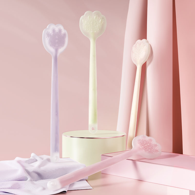 掻き板をたたいて、シリカゲルをたたいて、掻き板をたたいて、背中をたたいて、肩の器材の頚椎を打って、首の肩をマッサージします。|undefined