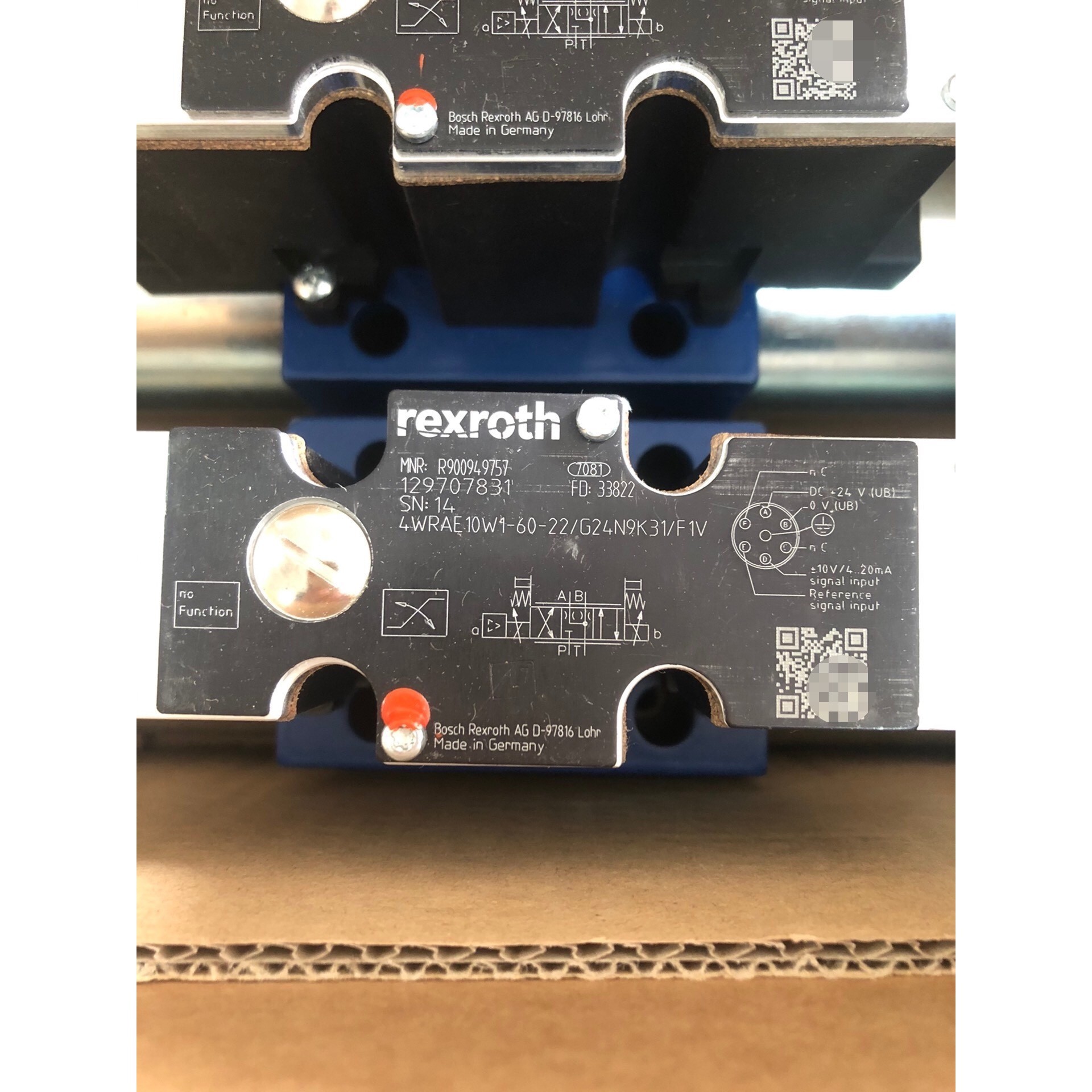 [议价]出全新力士乐比例阀R900949757,型号4WRAE10W