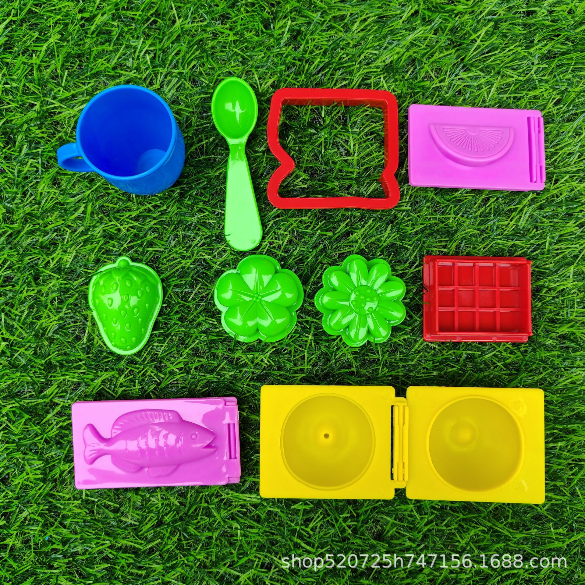 Venta directa de fábrica, juguetes espaciales para niños, moldes de arena, accesorios de barro de color, modelos, arena engrosada, herramientas de arena al por mayor