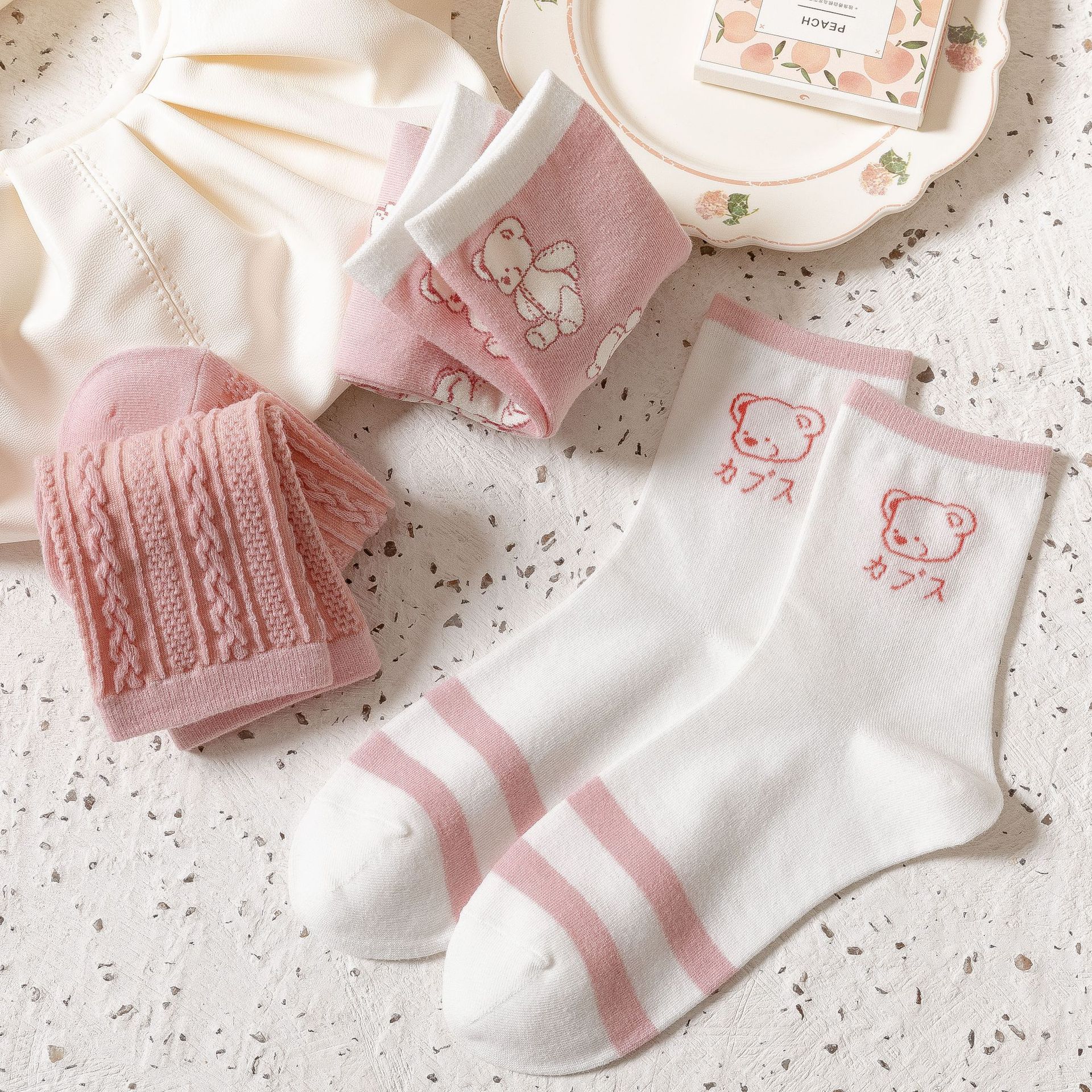 21早春新品 粉色系小熊襪子女 ins潮流韓國甜美可愛女襪短筒襪棉