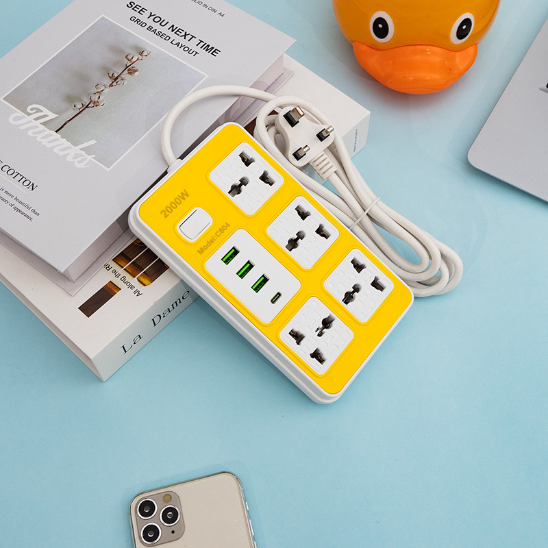 3USB + 1 Tipo-C interruptor total 4 12 jack caja negra bolsa de caja blanca estándar británico estándar europeo estándar americano