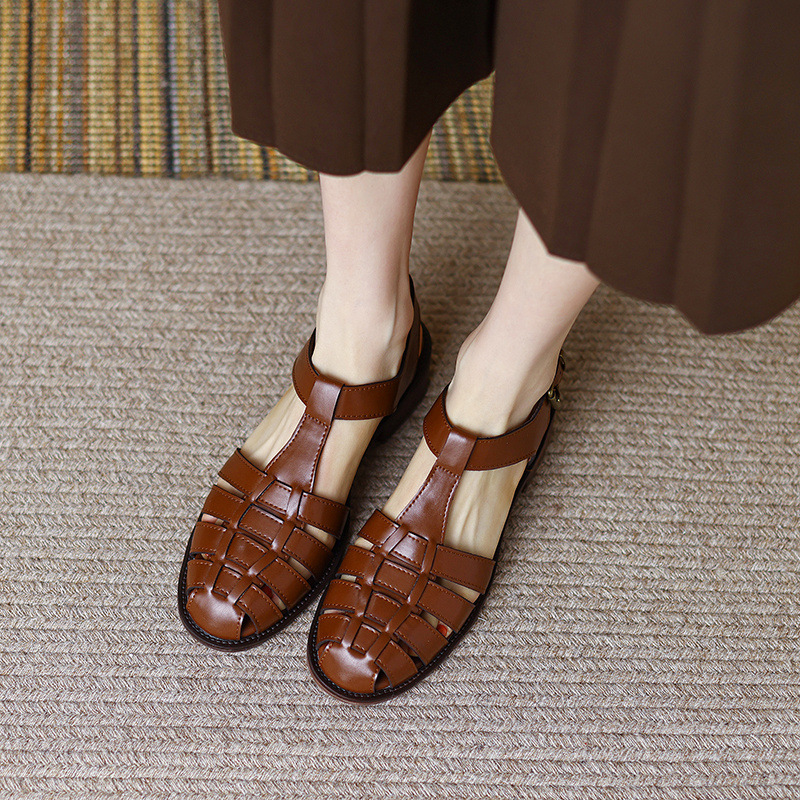 Dép sandal nữ quai chữ T dệt đế mềm phong cách retro — nâu