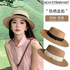 2025麦わら帽子の女性の夏のレトロな雰囲気の帽子の海辺で遊ぶビーチの日よけの帽子の草は日焼け止めの日よけの帽子を編みます。