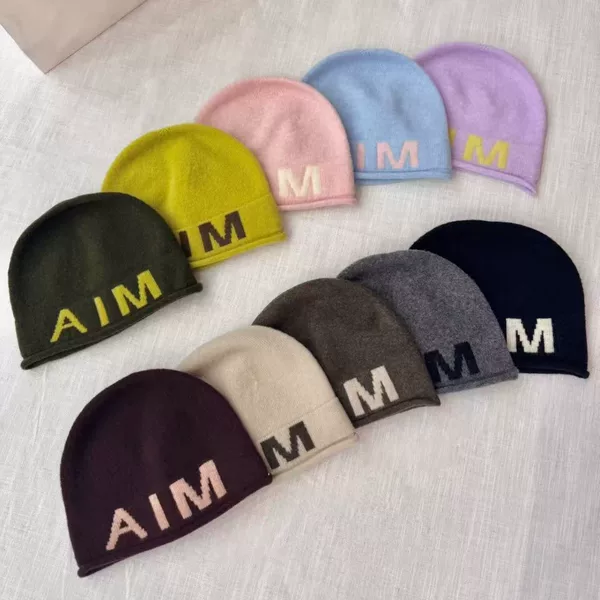 Korean and Japanese style wool letter knit beanie for women, trendy and cool, soft and warm, fashionable cold weather hat for autumn and winter