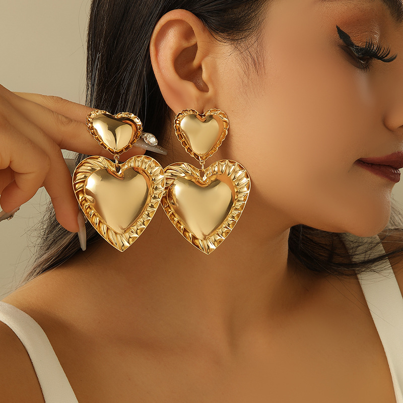 1 Pair Sweet Simple Style Heart Shape Iron Drop Earrings display picture 1