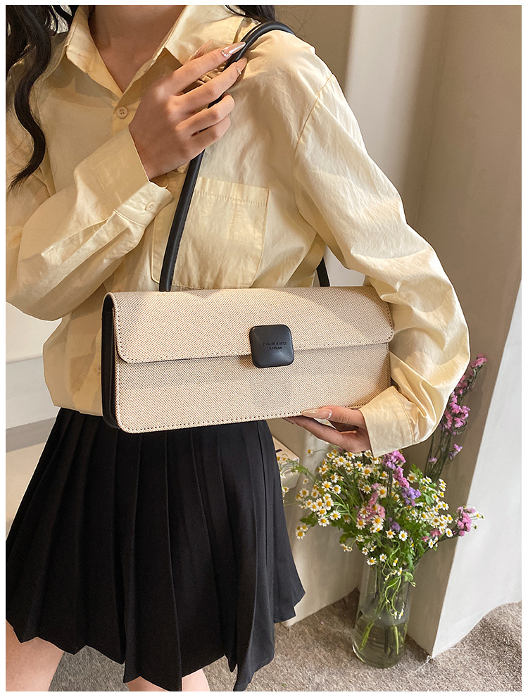 Women's Medium Pu Leather Solid Color Streetwear Lock Clasp Baguette Bag Shoulder Bag display picture 24