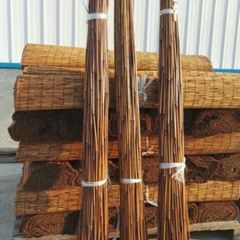 卷帘;蒸笼屉布/垫/纸;竹木藤苇干草