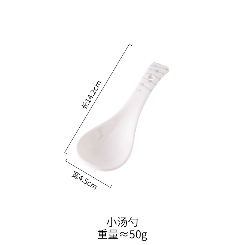 작은 숟가락 물 방울
