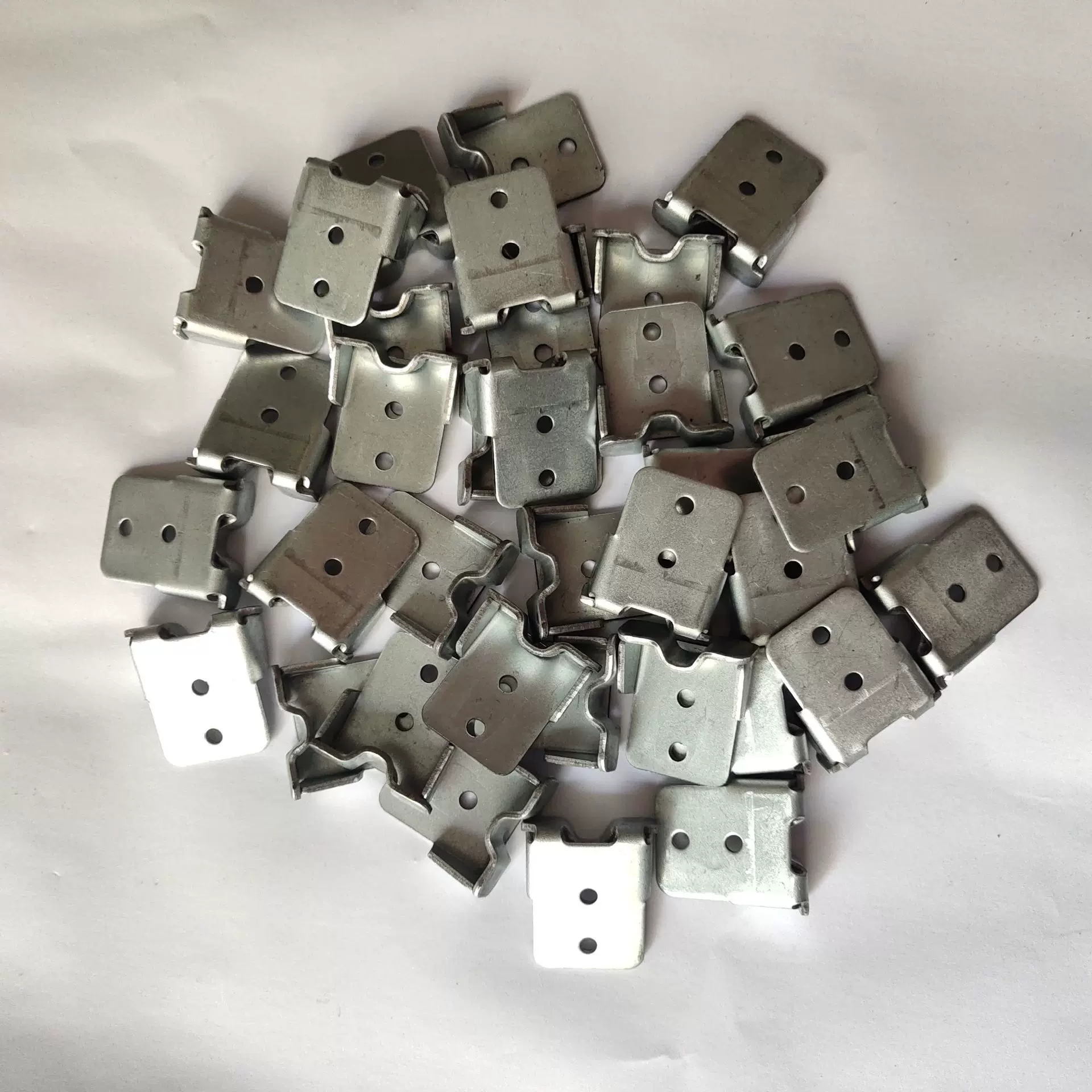 厂家供应燃气灶配件煤气灶支撑架家具厨房五金配件批发