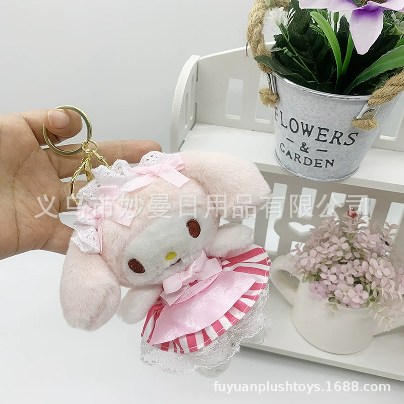 Plush pendant Hello Kitty keychain, 12 cm & 15 cm variants, assorted styles