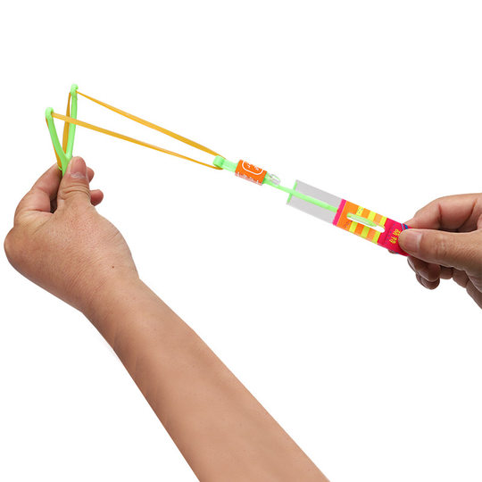 Summer Night Market hot supply children's light-emitting toys slingshot flying sword small size blue light push small gift prize