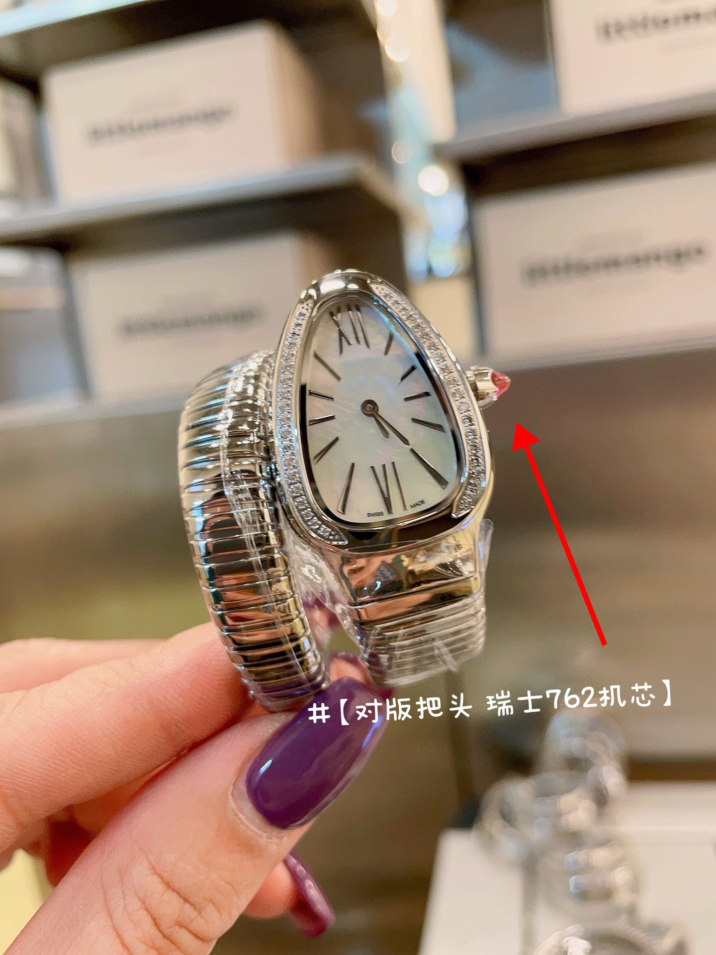 4개 이상의 카운터 선물 상자