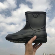 �������ļ���ʿˮЬ�r����ѥ��ˮЬ��Ͳ�ӽq�N��Ьϴ܇�zЬˮѥ��