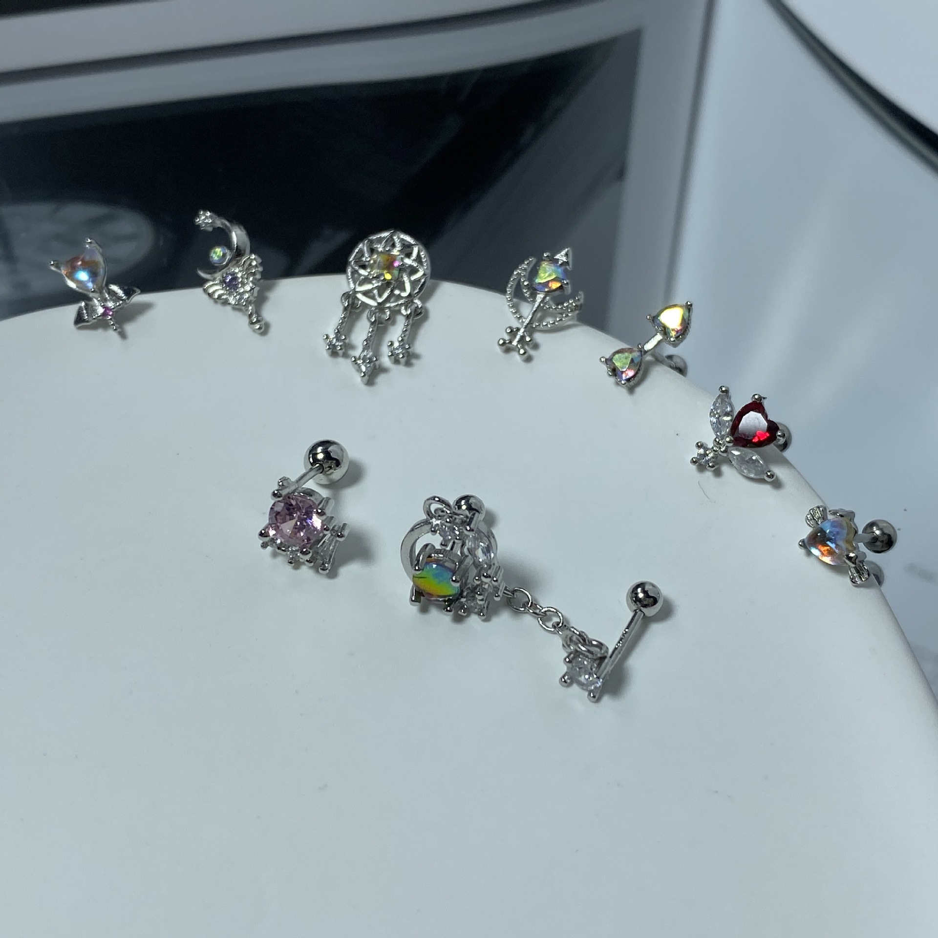 Simple Style Moon Heart Shape Copper Inlay Zircon Earrings 1 Piece