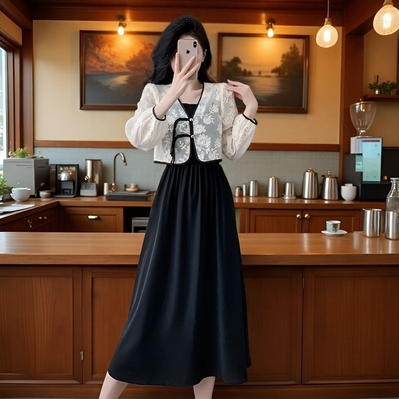 2025秋冬新款新中式绣花盘扣甜美减龄显瘦长款两件套装连衣裙女