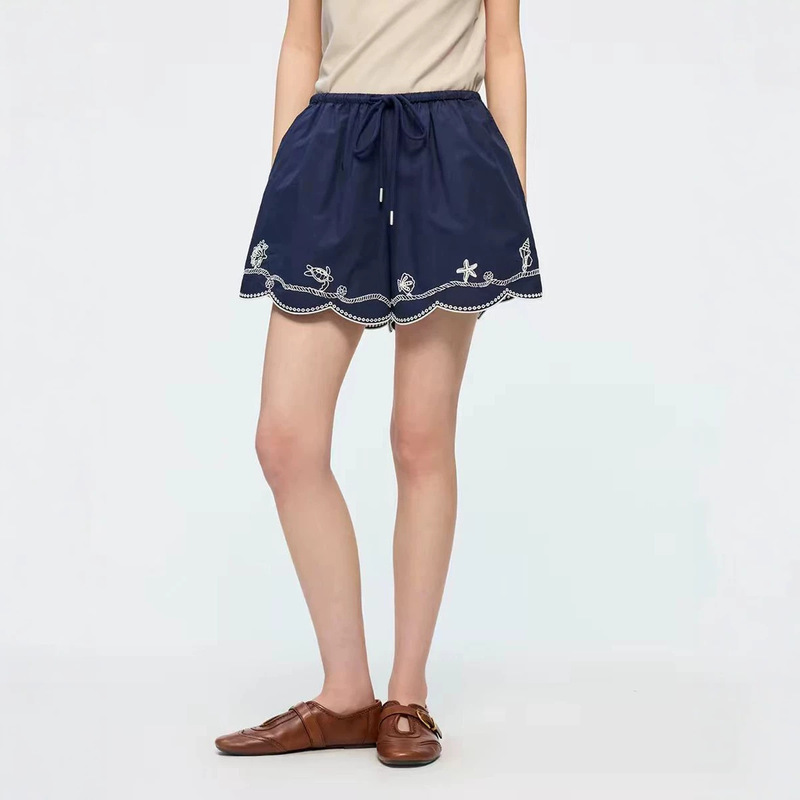 2026 Summer New Style "Fantasy Underwater" Hollow Embroidery Designer Light Luxury Casual Shorts for Women