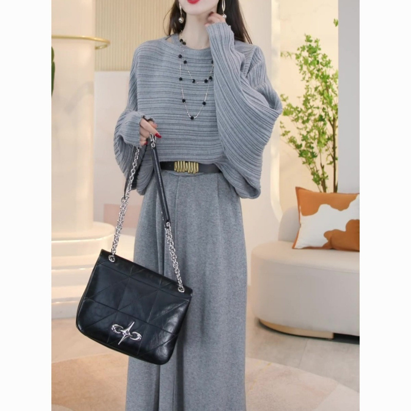 Autumn elegant comfortable fashionable knitted woolen sweater
